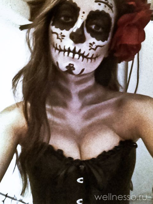 скелет на Хэллоуин фото